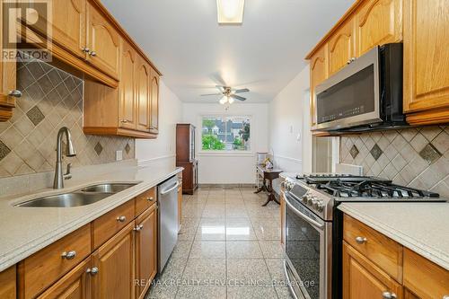 46 Royal Palm Drive, Brampton, ON - Indoor Photo Showing Kitchen With Double Sink