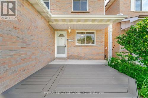 46 Royal Palm Drive, Brampton, ON - Outdoor