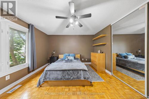 35 Liverpool Street, Toronto, ON - Indoor Photo Showing Bedroom