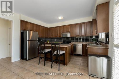 13 Putnam Drive, Brampton, ON - Indoor Photo Showing Kitchen With Double Sink