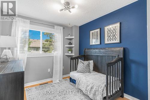 64 - 2550 Thomas Street, Mississauga, ON - Indoor Photo Showing Bedroom