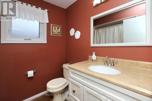 21 Shenstone Avenue, Brampton, ON - Indoor Photo Showing Bathroom