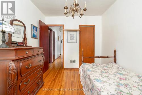 21 Hartley Avenue, Toronto, ON - Indoor Photo Showing Bedroom