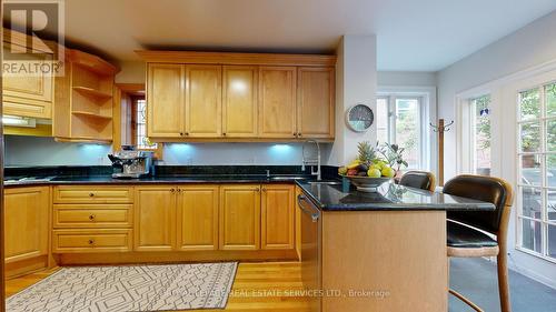 185 High Park Avenue, Toronto, ON - Indoor Photo Showing Kitchen