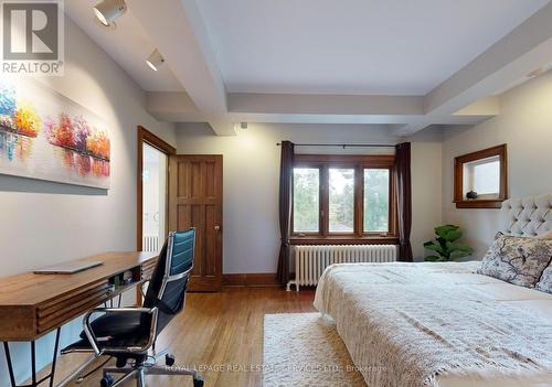 185 High Park Avenue, Toronto, ON - Indoor Photo Showing Bedroom