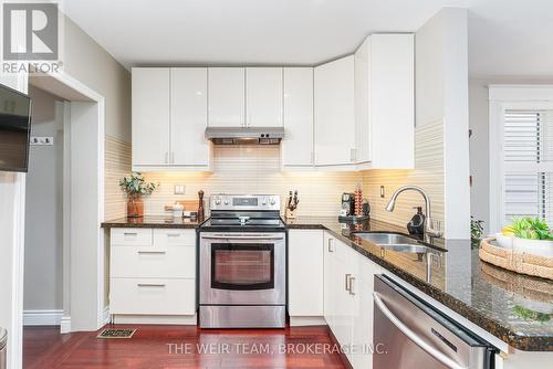 101 Newmarket Avenue, Toronto, ON - Indoor Photo Showing Kitchen With Double Sink With Upgraded Kitchen