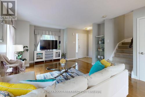 4 Hemans Court, Ajax (Central West), ON - Indoor Photo Showing Living Room