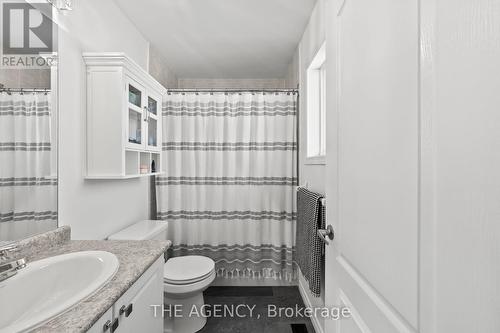 2245 Sproule Street, Innisfil, ON - Indoor Photo Showing Bathroom