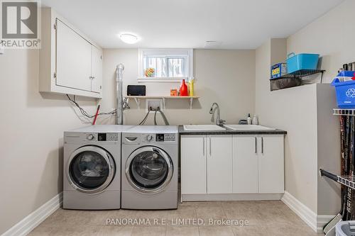25 Alanmeade Crescent, Toronto, ON - Indoor Photo Showing Laundry Room