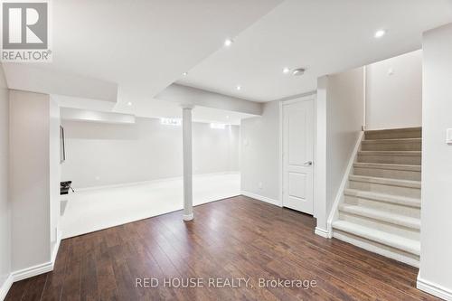14 Aubergine Street, Richmond Hill, ON - Indoor Photo Showing Other Room