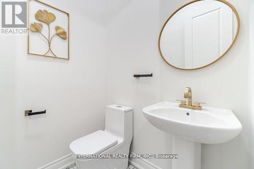 150 Cannes Avenue, Vaughan, ON - Indoor Photo Showing Bathroom