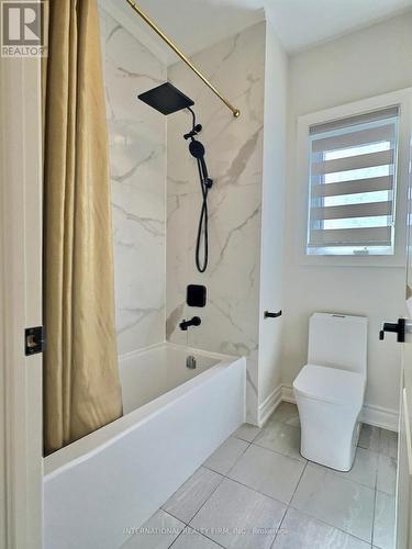 150 Cannes Avenue, Vaughan, ON - Indoor Photo Showing Bathroom