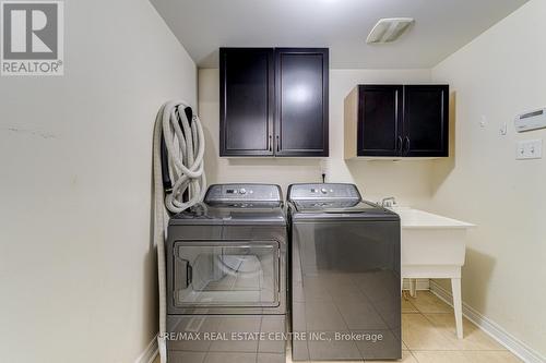 20 Windswept Trail, Brampton, ON - Indoor Photo Showing Laundry Room