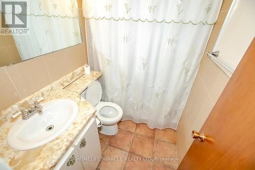 31 Alderbury Crescent, Brampton, ON - Indoor Photo Showing Bathroom