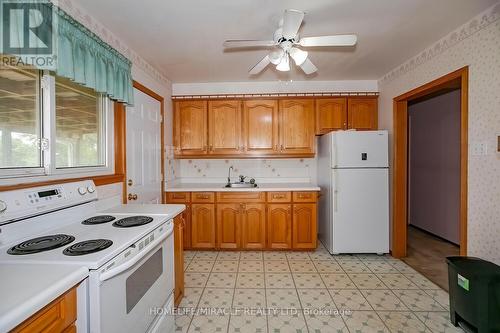 31 Alderbury Crescent, Brampton, ON - Indoor Photo Showing Kitchen