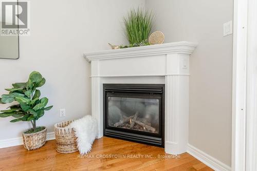 9 Couples Court, Barrie, ON - Indoor Photo Showing Living Room With Fireplace