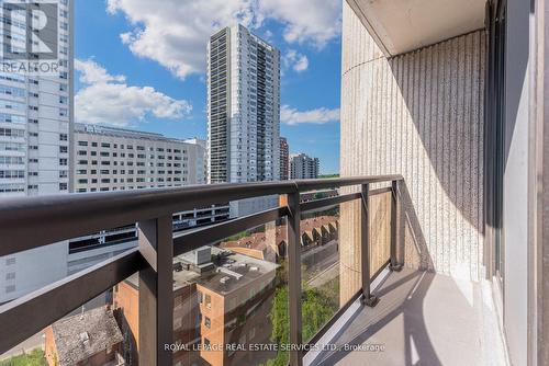 1001 - 40 Rosehill Avenue, Toronto, ON - Outdoor With Balcony