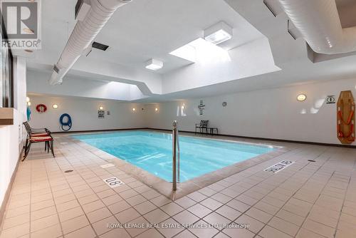 1001 - 40 Rosehill Avenue, Toronto, ON - Indoor Photo Showing Other Room With In Ground Pool