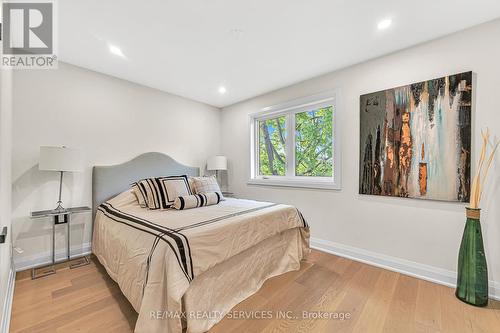 14 Slidell Crescent, Toronto, ON - Indoor Photo Showing Bedroom