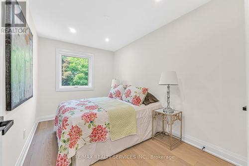 14 Slidell Crescent, Toronto, ON - Indoor Photo Showing Bedroom