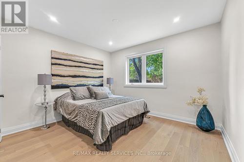 14 Slidell Crescent, Toronto, ON - Indoor Photo Showing Bedroom