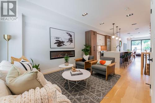 1B Ivy Avenue, Toronto, ON - Indoor Photo Showing Living Room
