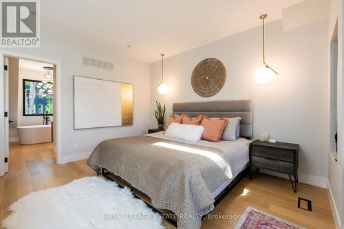 1B Ivy Avenue, Toronto, ON - Indoor Photo Showing Bedroom