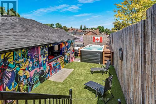 2115 Dufferin Street, Toronto, ON - Outdoor