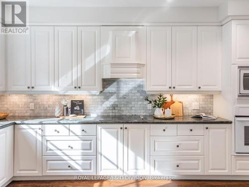 73 Rochester Avenue, Toronto, ON - Indoor Photo Showing Kitchen With Upgraded Kitchen