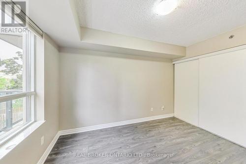 225 - 35 Saranac Boulevard, Toronto, ON - Indoor Photo Showing Other Room