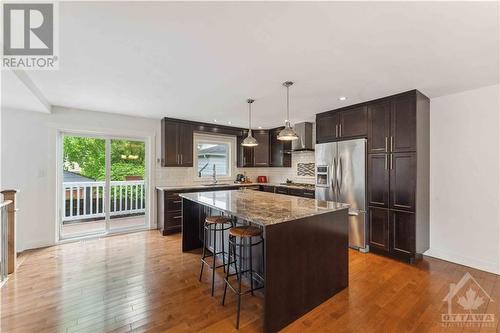 545 Laderoute Avenue, Ottawa, ON - Indoor Photo Showing Kitchen With Stainless Steel Kitchen With Upgraded Kitchen