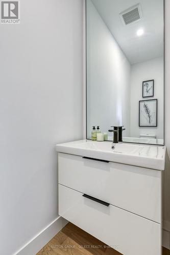 61 Crestview Drive, Middlesex Centre (Kilworth), ON - Indoor Photo Showing Bathroom