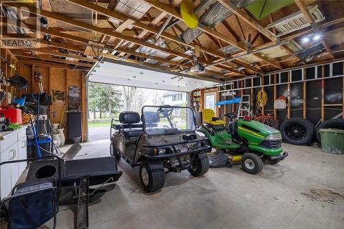 5848 Douglas Line, Plympton-Wyoming, ON - Indoor Photo Showing Garage