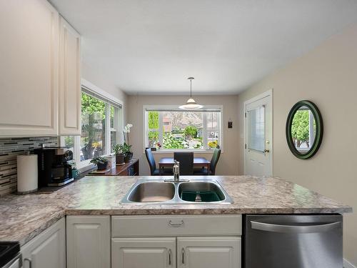 3697 Navatanee Drive, Kamloops, BC - Indoor Photo Showing Kitchen With Double Sink