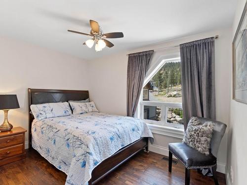 6560 Monck Park Rd, Merritt, BC - Indoor Photo Showing Bedroom