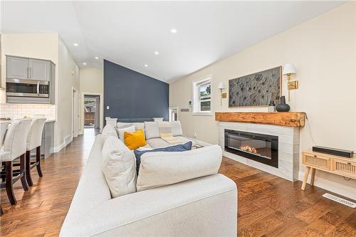 715 Drury Lane, Burlington, ON - Indoor Photo Showing Living Room With Fireplace