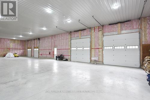425 Digby Laxton Boundry Road, Kawartha Lakes, ON - Indoor Photo Showing Garage