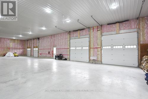 425 Digby Laxton Boundary Road, Kawartha Lakes, ON - Indoor Photo Showing Garage