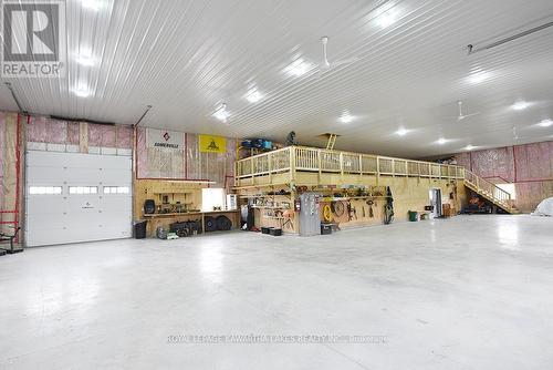 425 Digby Laxton Boundary Road, Kawartha Lakes, ON - Indoor Photo Showing Garage