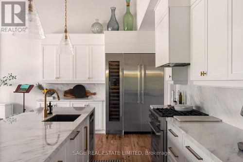 116 Timber Lane, Blue Mountains (Thornbury), ON - Indoor Photo Showing Kitchen With Upgraded Kitchen