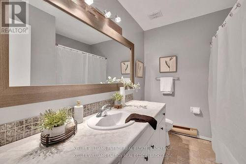 58 Parklane Circle, Clarington, ON - Indoor Photo Showing Bathroom