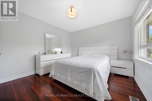 90 Deanvar Avenue, Toronto, ON - Indoor Photo Showing Bedroom