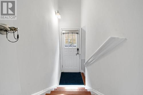 90 Deanvar Avenue, Toronto, ON - Indoor Photo Showing Other Room