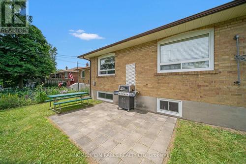 90 Deanvar Avenue, Toronto, ON - Outdoor With Exterior