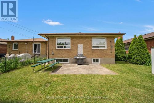 90 Deanvar Avenue, Toronto, ON - Outdoor With Exterior