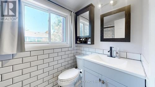 3625 Pitch Pine Crescent, Mississauga, ON - Indoor Photo Showing Bathroom