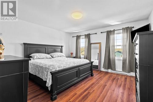 72 Otter Drive, St. John'S, NL - Indoor Photo Showing Bedroom