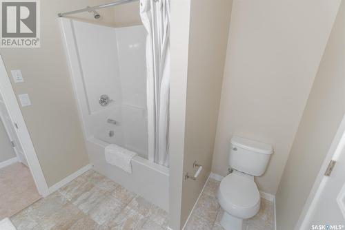 508A 3359 Green Poppy Street, Regina, SK - Indoor Photo Showing Bathroom