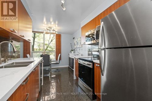 304 - 51 Harrison Garden Boulevard, Toronto, ON - Indoor Photo Showing Kitchen With Double Sink