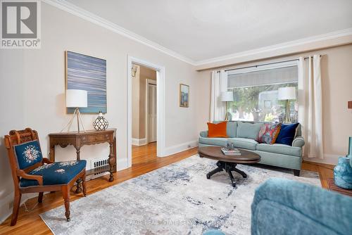 557 Beresford Avenue, Toronto, ON - Indoor Photo Showing Living Room